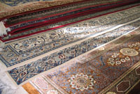 ペルシャ絨毯の水洗い工程